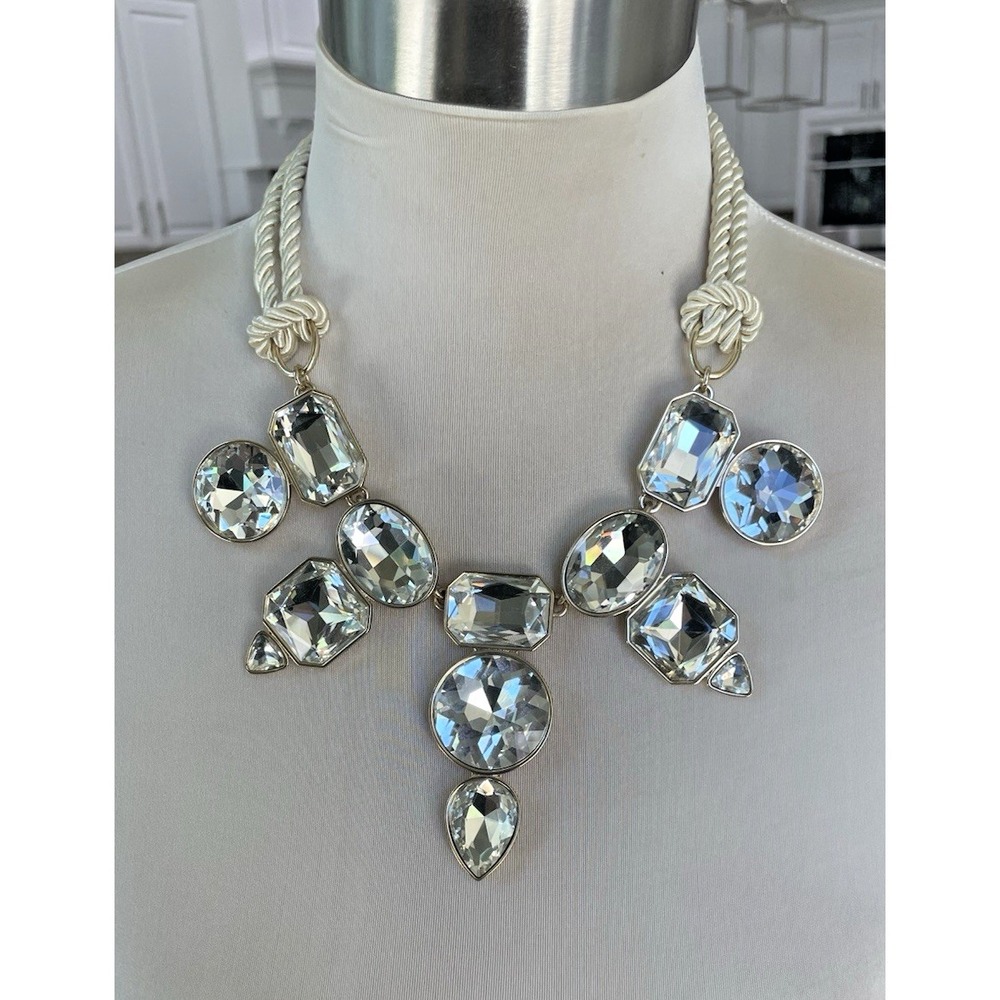 Chico's Fashion Jewelry Lg Rhinestone Bib Statement Necklace 9-11"